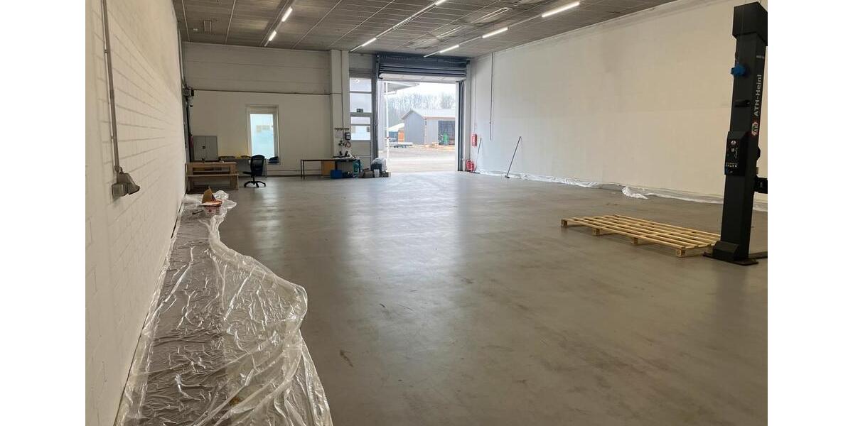 Gewerbeobjekt Dietenheim - 1.800&euro; | Angebot:24788024