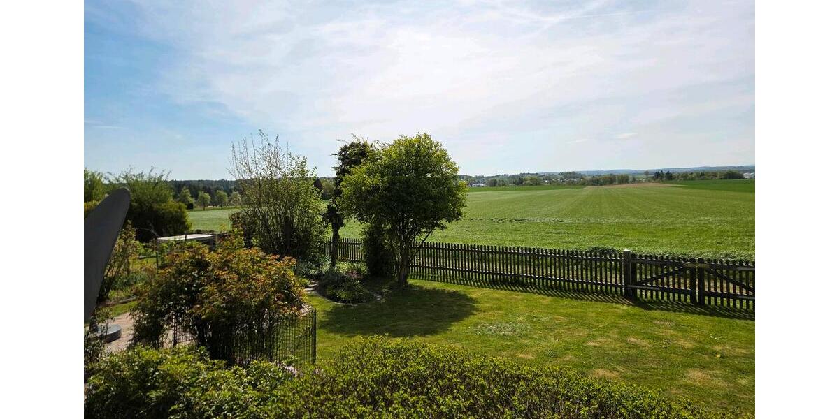 Einfamilienhaus Mietingen - 7 Zimmer, 157 m&sup2;, 630.000&euro; | Angebot:26777212