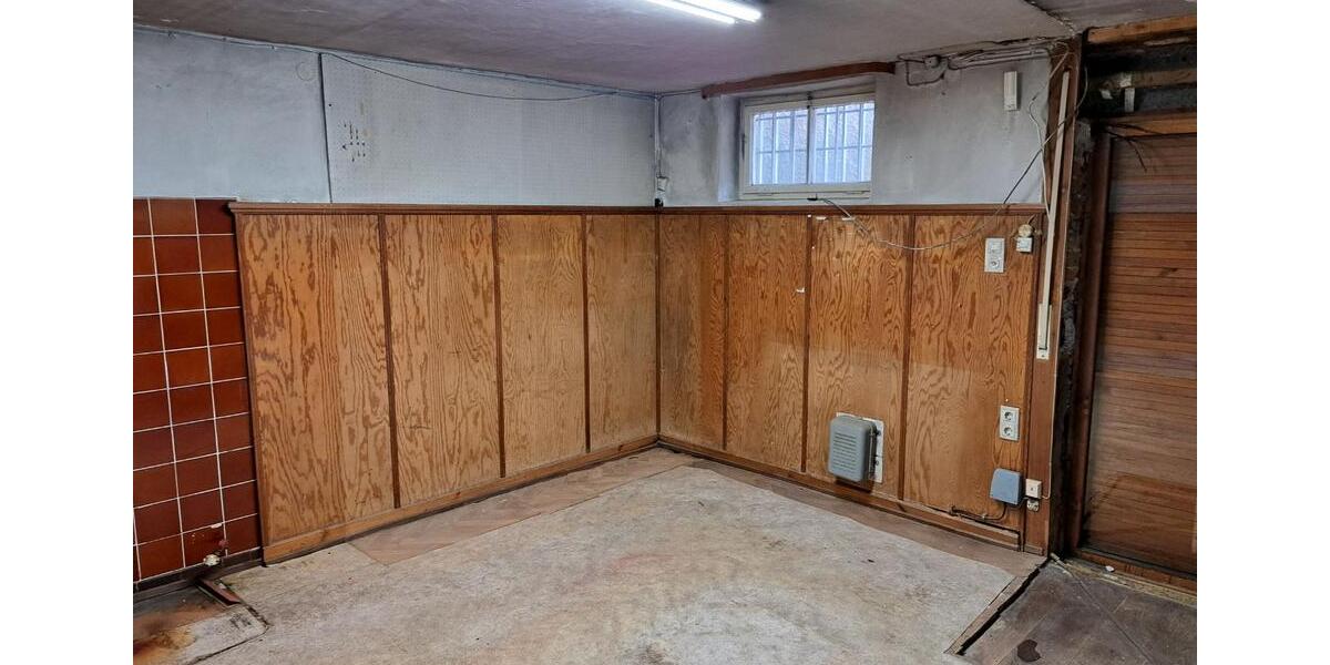 Einfamilienhaus Weißenhorn - 12 Zimmer, 180 m&sup2;, 690.000&euro; | Angebot:24981103