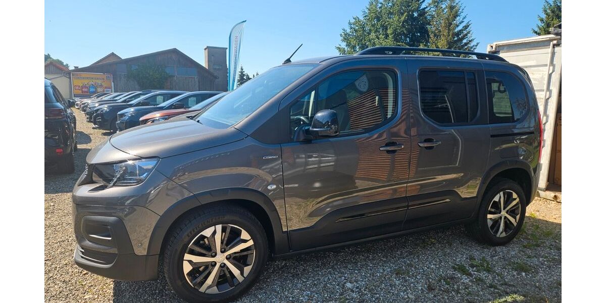 Peugeot Rifter 44.500 km 24.490 &euro; Altenstadt / Iller 89281