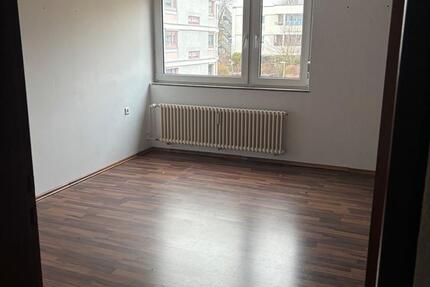 Wohnung Ulm Söflingen - 4 Zimmer, 105 m&sup2;, 590&euro; | Angebot:25378382