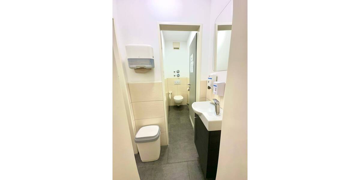 Gewerbeobjekt Ulm Mitte - 6 Zimmer, 130 m&sup2;, 499.000&euro; | Angebot:25687300