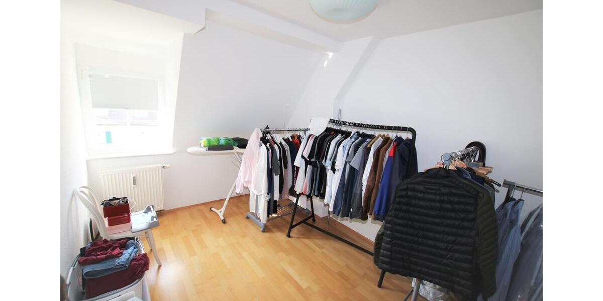 Einfamilienhaus Neu-Ulm Ludwigsfeld - 3.5 Zimmer, 137 m&sup2;, 1.600&euro; | Angebot:25641254