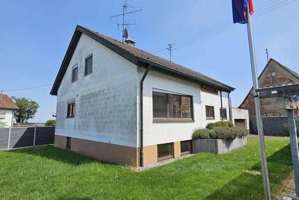 Haus Heuchlingen Heuchlingen - 9 Zimmer, 228 m&sup2;, 399.000&euro; | Angebot:24210249