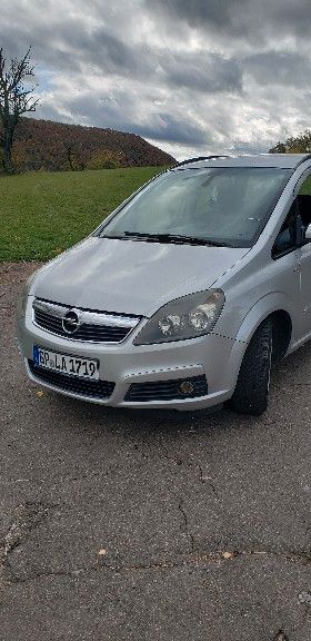 Opel Zafira 170.000 km 2.500 &euro; Geislingen 73312