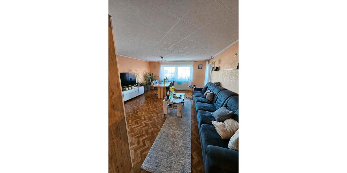 Etagenwohnung Ehingen (Donau) - 4 Zimmer, 87 m&sup2;, 280.000&euro; | Angebot:23828897