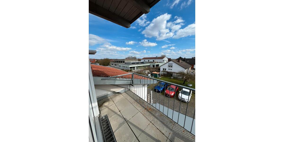 Dachgeschoßwohnung Erbach - 2 Zimmer, 55 m&sup2;, 235.000&euro; | Angebot:26024344