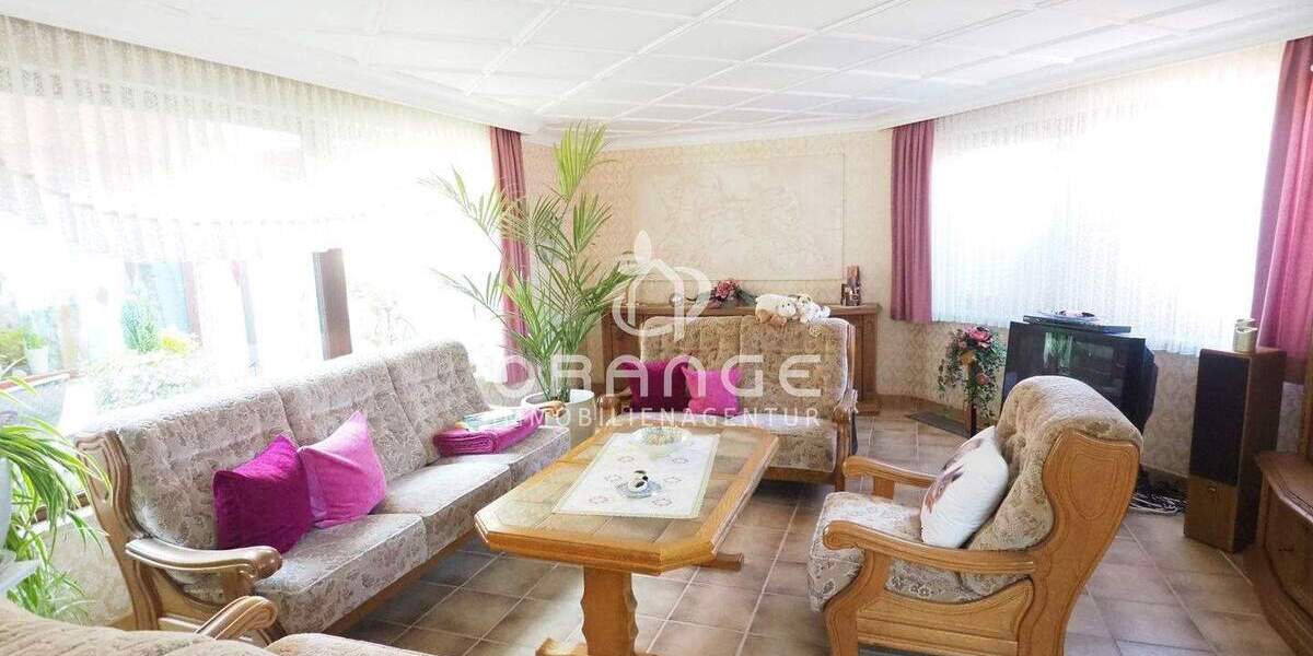 Mehrfamilienhaus, Wohnhaus Blaubeuren - 7 Zimmer, 226 m&sup2;, 975.000&euro; | Angebot:25678543