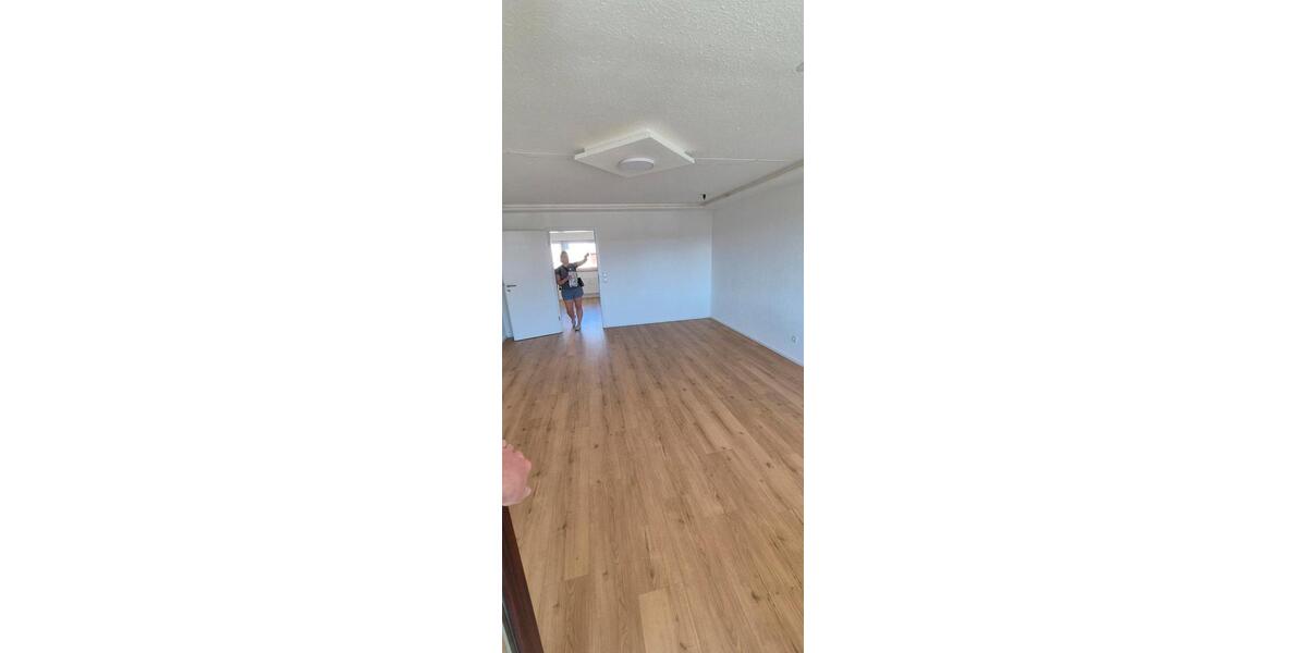 Etagenwohnung Ulm Söflingen - 4.5 Zimmer, 107 m&sup2;, 1.750&euro; | Angebot:26727846