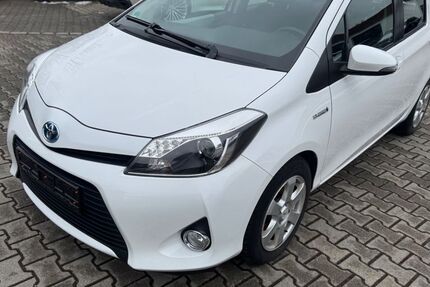 Toyota Yaris 105.211 km 9.990 &euro; Achstetten 88480