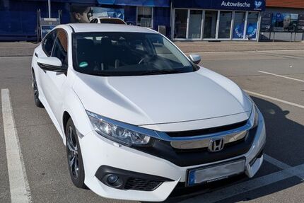 Honda Civic 153.356 km 13.900 &euro; Ehingen 89584