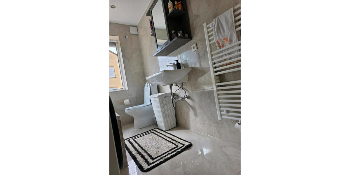 Erdgeschoßwohnung Vöhringen - 3 Zimmer, 70 m&sup2;, 245.000&euro; | Angebot:25980052