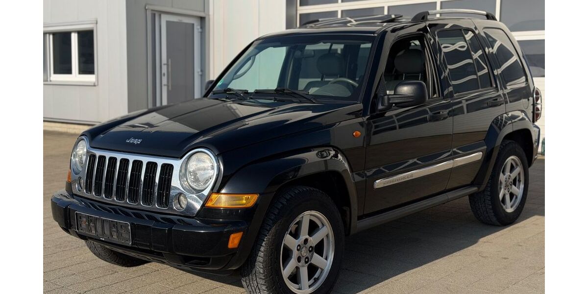 Jeep Cherokee 290.000 km 3.590 &euro; Elchingen 89275