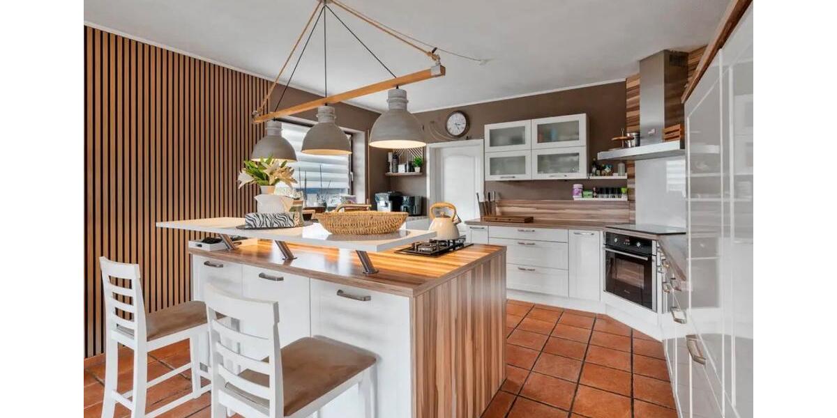 Einfamilienhaus Balzheim - 9 Zimmer, 240 m&sup2;, 585.000&euro; | Angebot:26287712