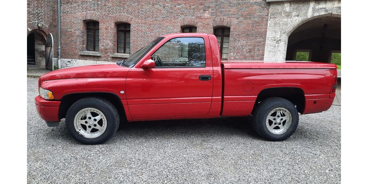 Dodge RAM 166.000 km 12.345 &euro; Ulm 89075