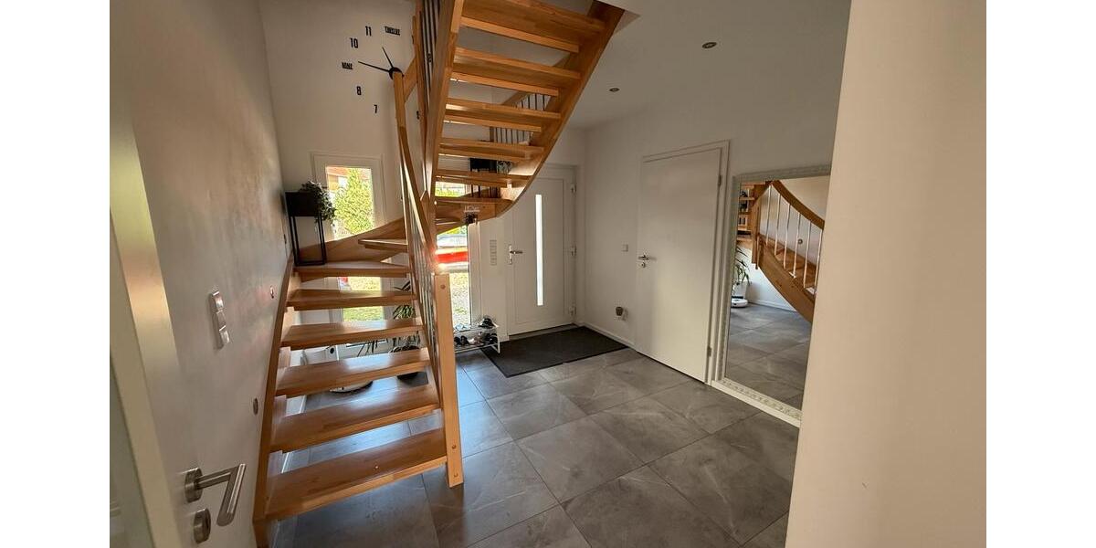 Einfamilienhaus Illertissen - 6 Zimmer, 165 m&sup2;, 650.000&euro; | Angebot:22471771