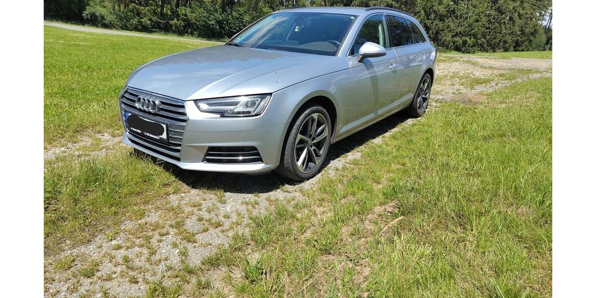 Audi A4 199.999 km 13.500 &euro; Ulm 89079