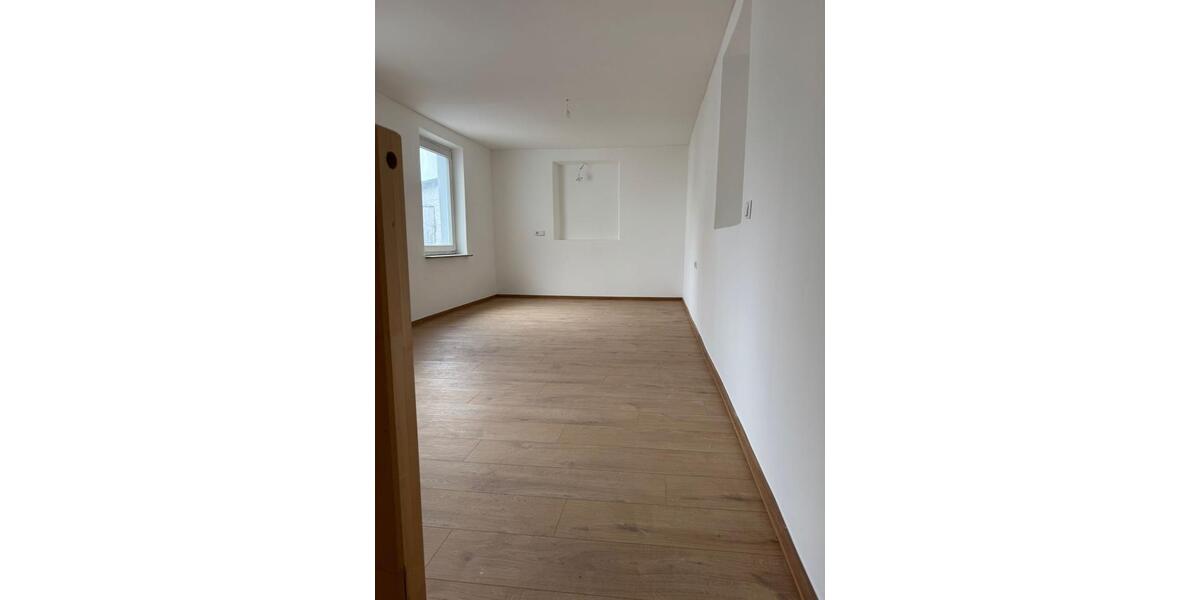 Maisonettenwohnung Günzburg - 2 Zimmer, 45 m&sup2;, 850&euro; | Angebot:26032317