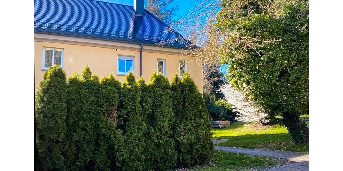 Einfamilienhaus Ulm Obertalfingen - 6 Zimmer, 180 m&sup2;, 2.400&euro; | Angebot:26041518