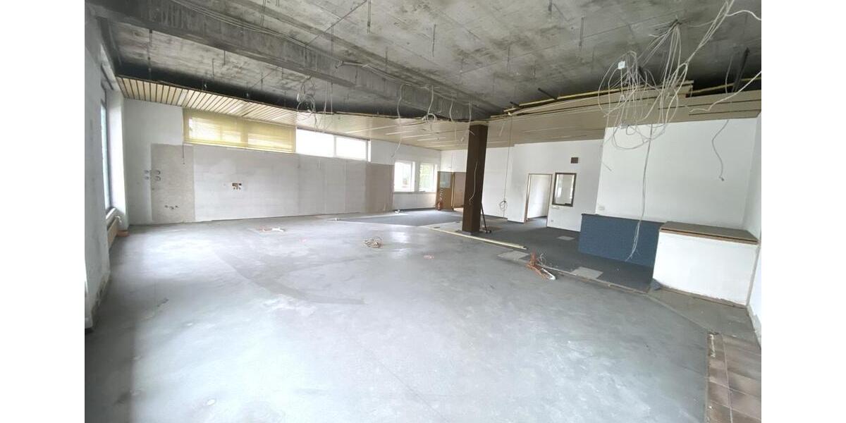 Gewerbeobjekt Neu-Ulm Burlafingen - 2.100&euro; | Angebot:15962060