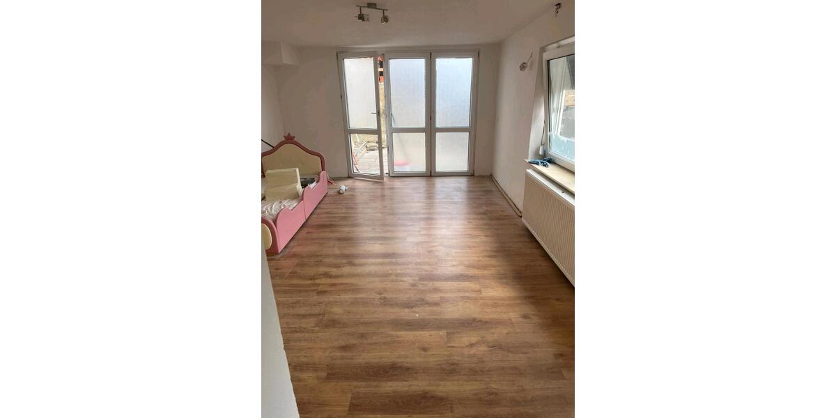 Etagenwohnung Schelklingen - 2 Zimmer, 65 m&sup2;, 650&euro; | Angebot:25811378