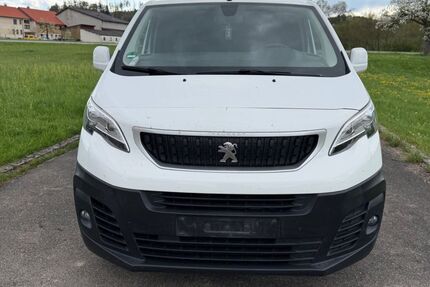 Peugeot Expert 155.832 km 8.950 &euro; Balzheim 88481