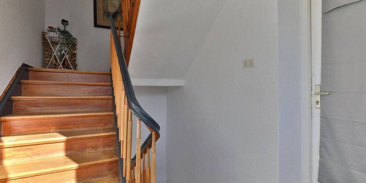 Etagenwohnung Vöhringen - 3 Zimmer, 75 m&sup2;, 220.000&euro; | Angebot:25996576