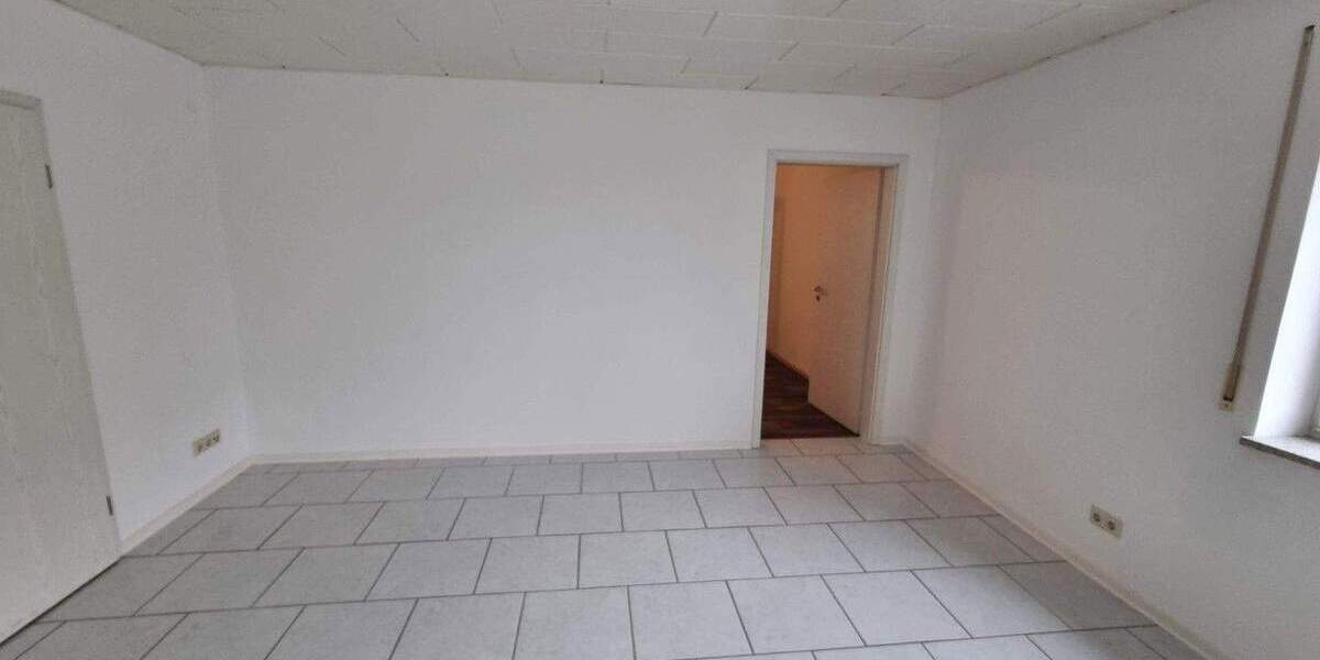 Etagenwohnung Burgrieden - 2 Zimmer, 68 m&sup2;, 199.000&euro; | Angebot:25755932