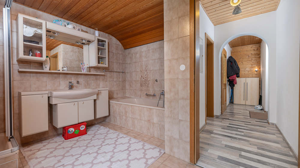 Wohnen auf zwei Etagen mit großzügigen Garten - Etagenwohnung Ulm / Gögglingen Gögglingen | Angebot:24361452