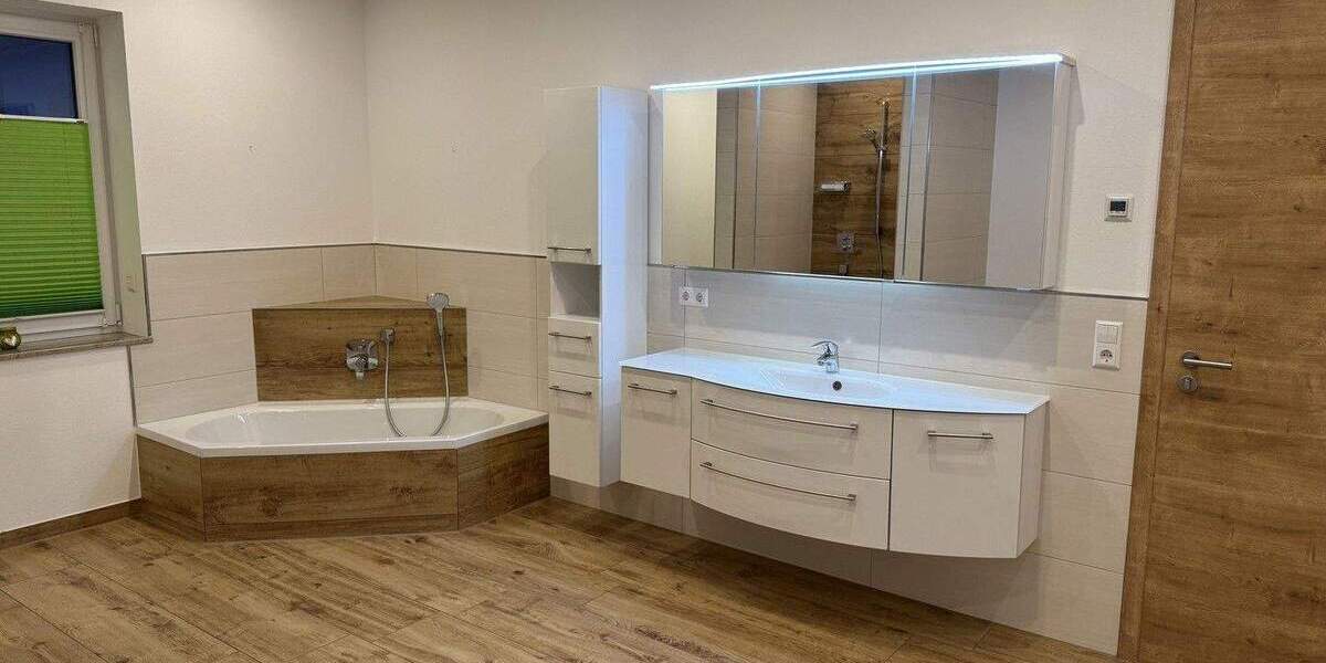 Einfamilienhaus Laupheim Bihlafingen - 6 Zimmer, 227 m&sup2;, 959.000&euro; | Angebot:25752886