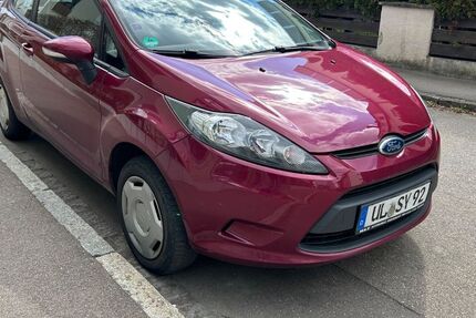 Ford Fiesta 80.000 km 2.699 &euro; Ulm 89077