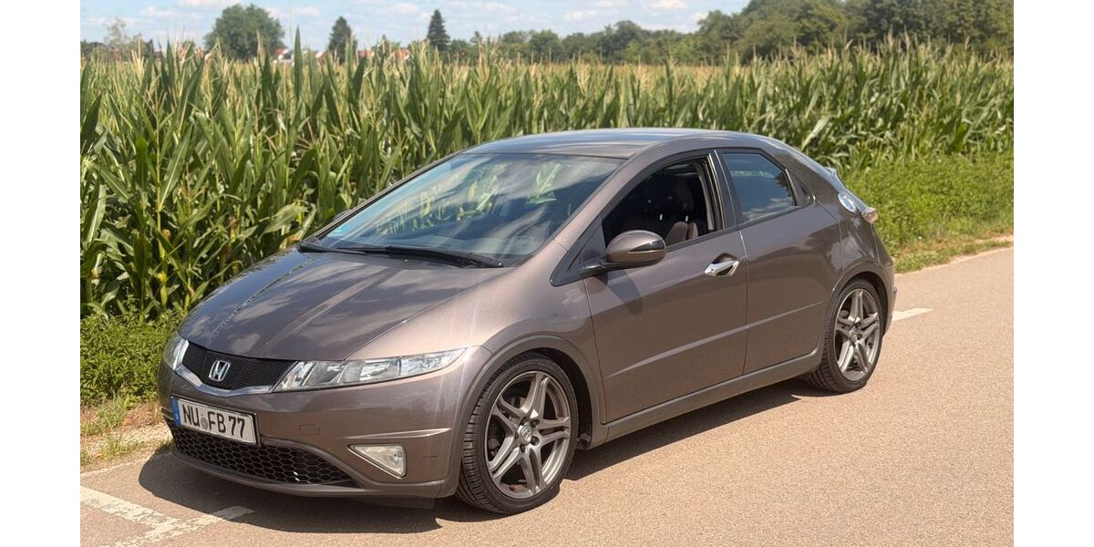 Honda Civic 119.500 km 9.250 &euro; Neu-Ulm 89231
