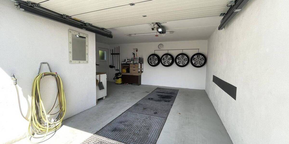 Einfamilienhaus Öpfingen - 7 Zimmer, 217 m&sup2;, 680.000&euro; | Angebot:25707730