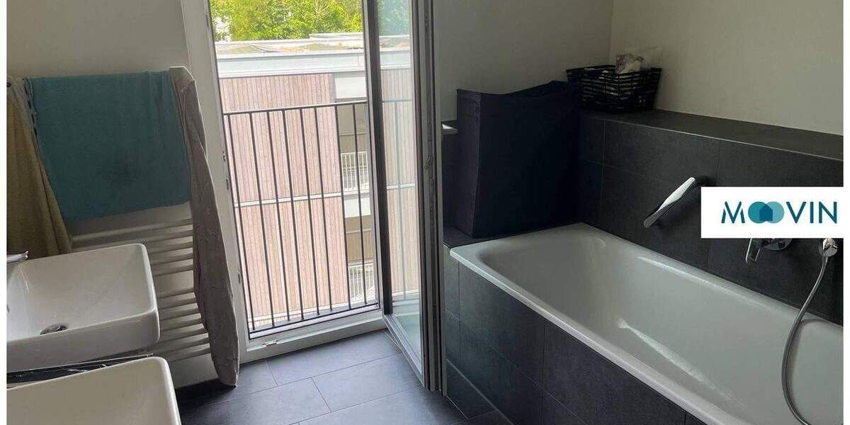 Etagenwohnung Ulm Mitte - 4 Zimmer, 174 m&sup2;, 2.400&euro; | Angebot:25736378