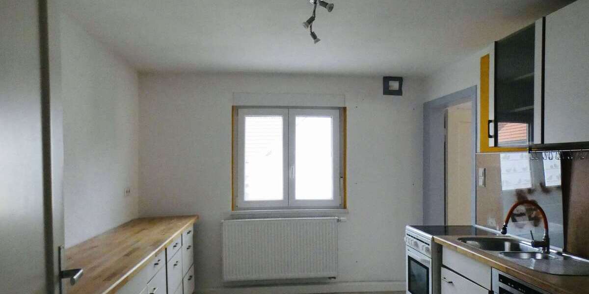 Etagenwohnung Asselfingen - 4 Zimmer, 111 m&sup2;, 185.000&euro; | Angebot:25705547