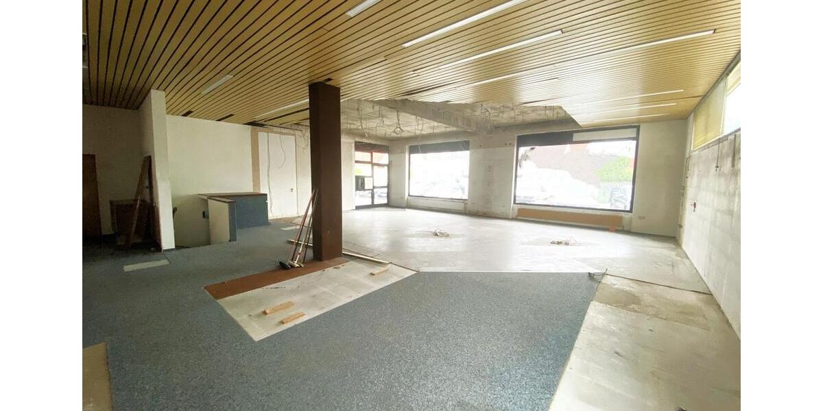 Gewerbeobjekt Neu-Ulm Burlafingen - 2.100&euro; | Angebot:15962060