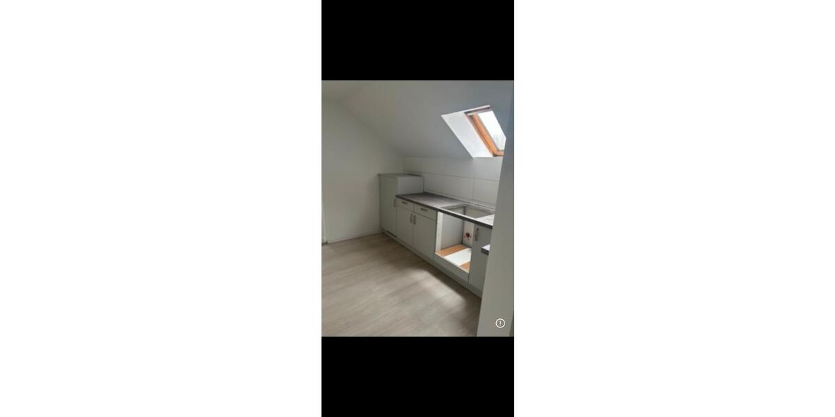 Dachgeschoßwohnung Ellzee - 3 Zimmer, 75 m&sup2;, 800&euro; | Angebot:25866727