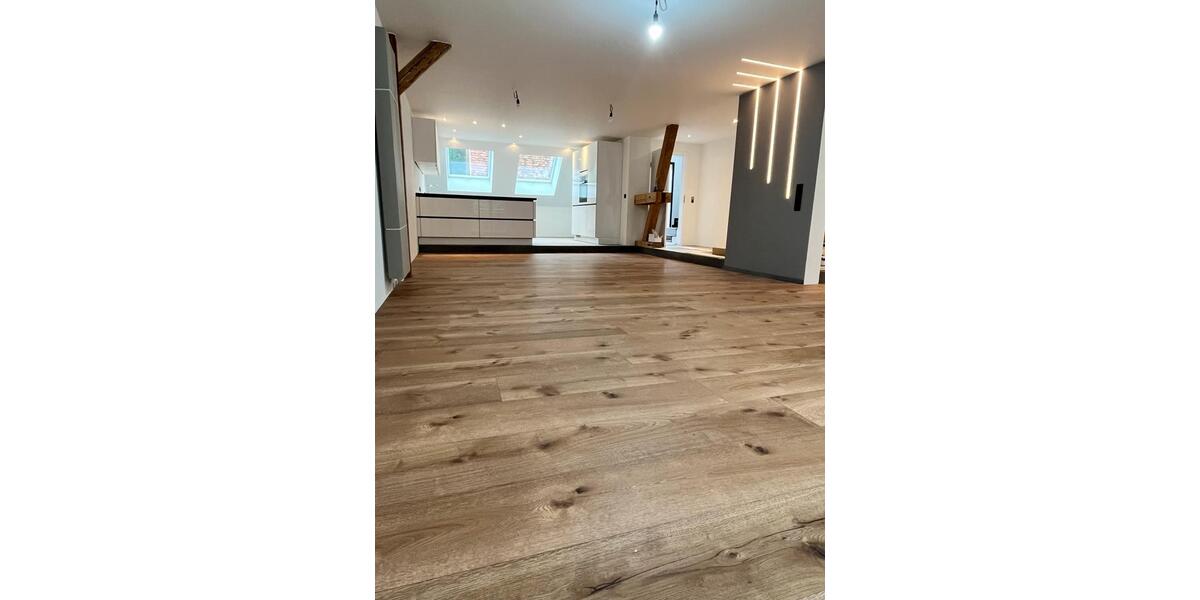 Etagenwohnung Blaustein - 3 Zimmer, 120 m&sup2;, 1.370&euro; | Angebot:25216171