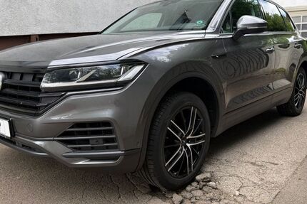 VW Touareg 111.000 km 34.490 &euro; Neu-Ulm (Pfuhl) 89233