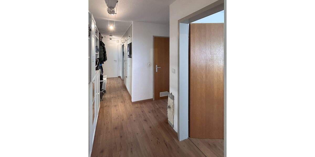 Etagenwohnung Ulm Böfingen - 4 Zimmer, 93 m&sup2;, 310.000&euro; | Angebot:25693632