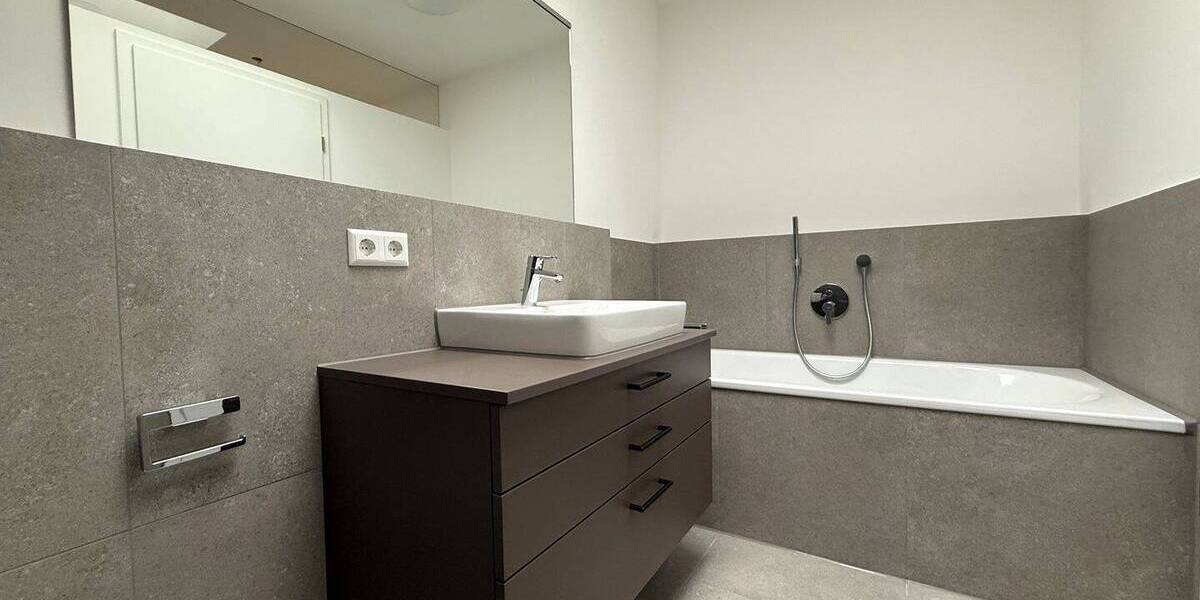 Etagenwohnung Ulm Eselsberg - 4 Zimmer, 141 m&sup2;, 1.146.200&euro; | Angebot:25733616