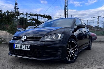 VW Golf 134.000 km 15.500 &euro; Ulm 89075