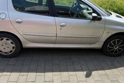 Peugeot 206 222.600 km 700 &euro; Blaustein 89134