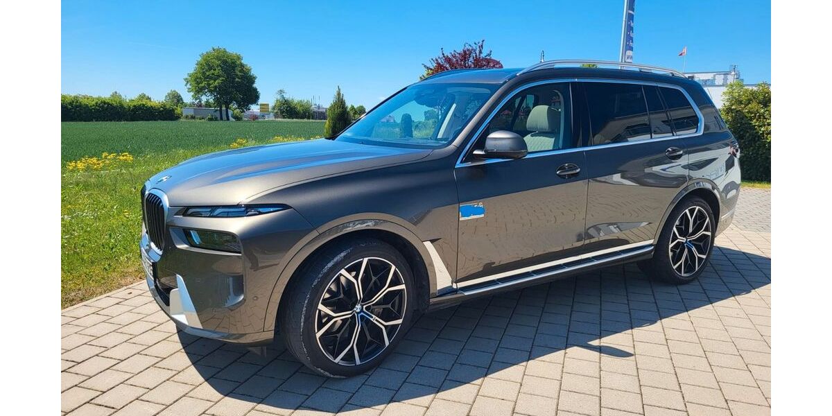 BMW X7 56.000 km 74.990 &euro; Öpfingen 89614