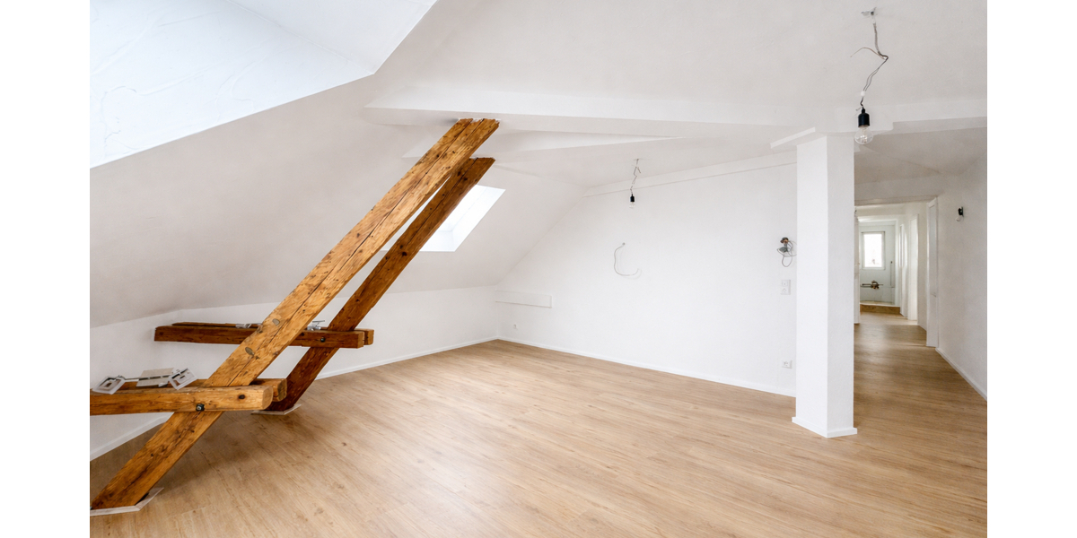 Wohngemeinschaft für Studenten - 1 Zimmer in der Frauenstraße Ulm-Mitte - Frauenstraße Parkseite- - Dachgeschoßwohnung Ulm Oststadt | Angebot:26233432