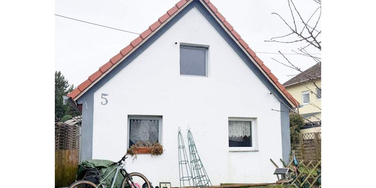Einfamilienhaus Bubesheim - 4 Zimmer, 80 m&sup2;, 150.000&euro; | Angebot:25704504
