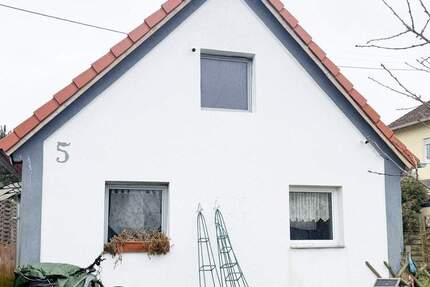 Haus Bubesheim - 4 Zimmer, 80 m&sup2;, 150.000&euro; | Angebot:25704504