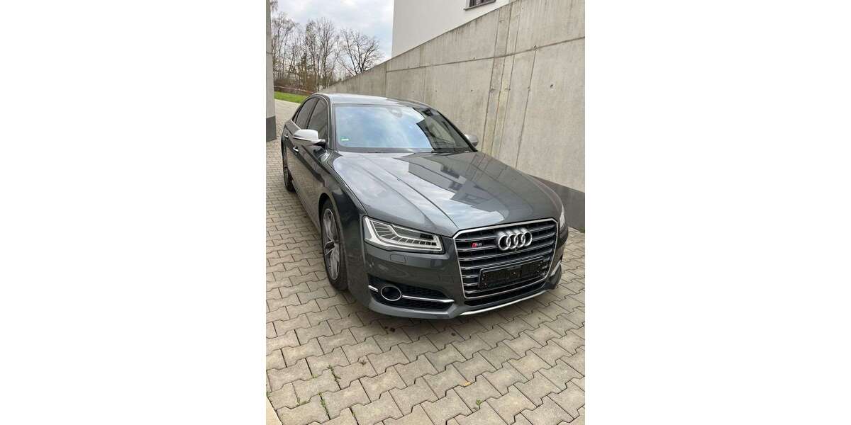 Audi S8 128.500 km 34.900 &euro; Senden 89250