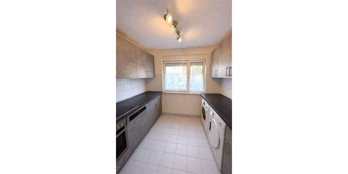 Etagenwohnung Ulm Mitte - 4 Zimmer, 80 m&sup2;, 205.000&euro; | Angebot:25692776