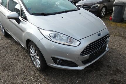 Ford Fiesta 18.000 km 9.980 &euro; Neu-Ulm 89231